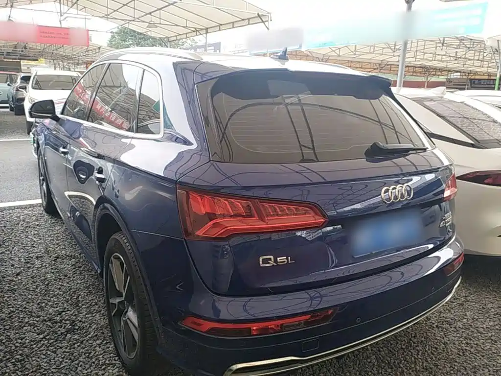 Audi Q5L 2018 40 TFSI Fashion VI
