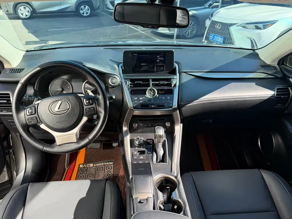 Lexus NX — миниатюра 14