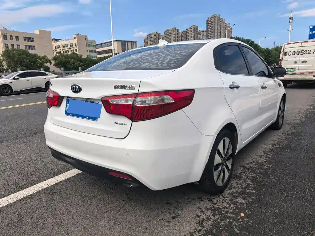 Kia K2 — миниатюра 4