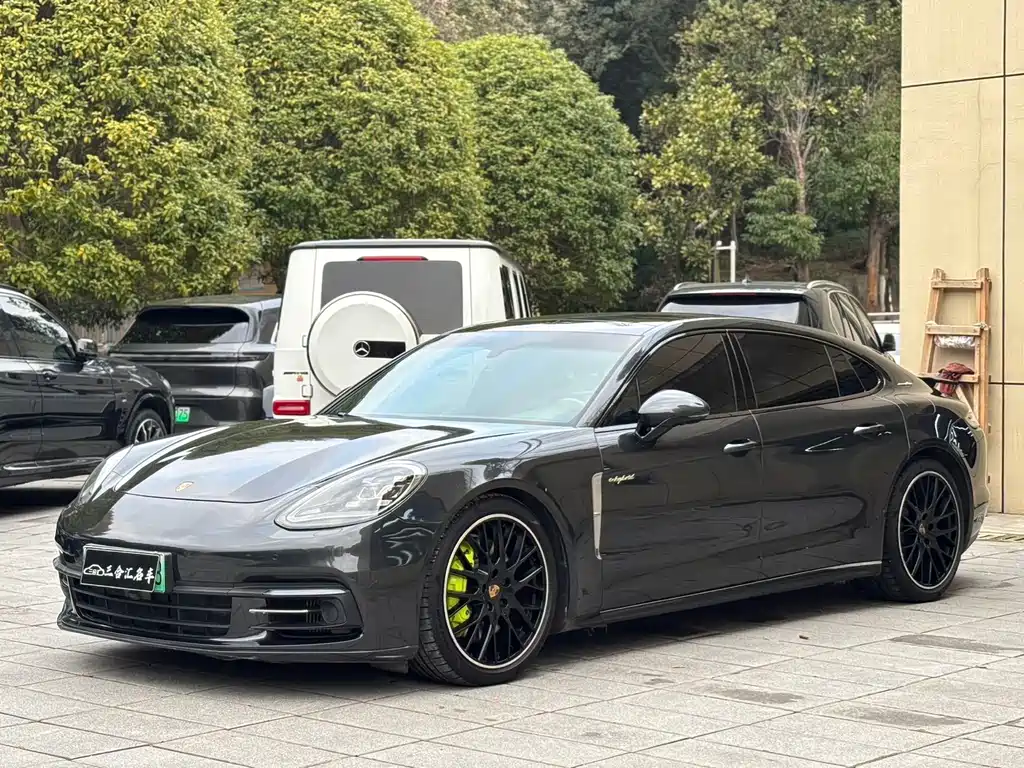 Porsche Panamera Hybrid