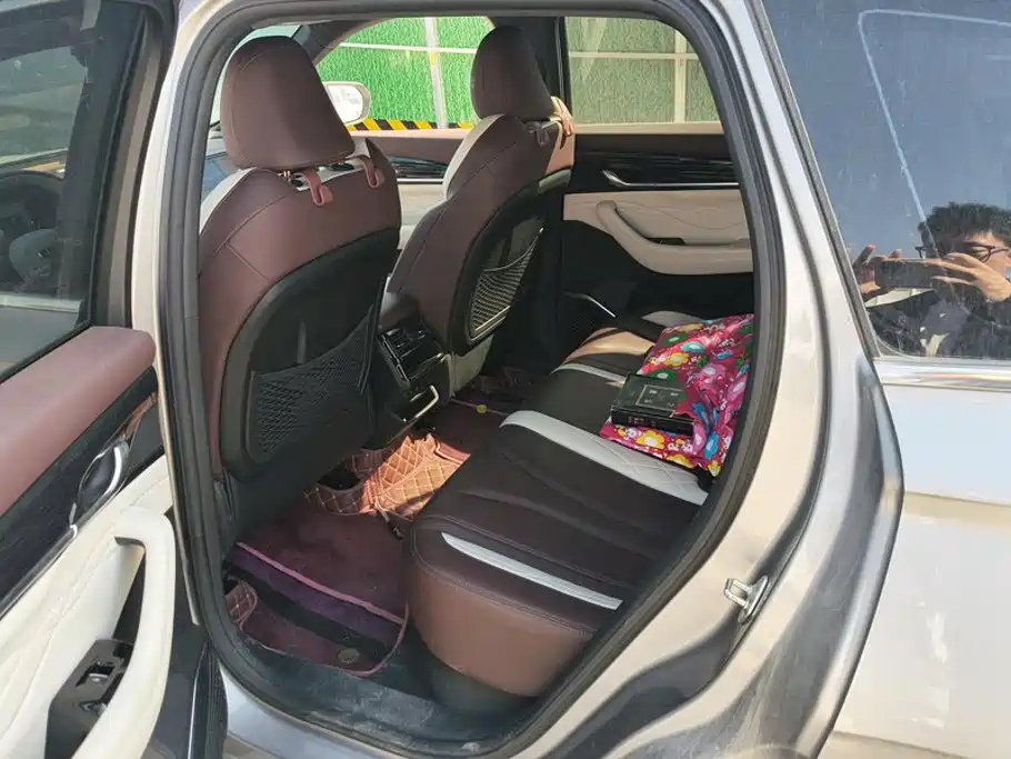 Geely Xingyue L — миниатюра 11