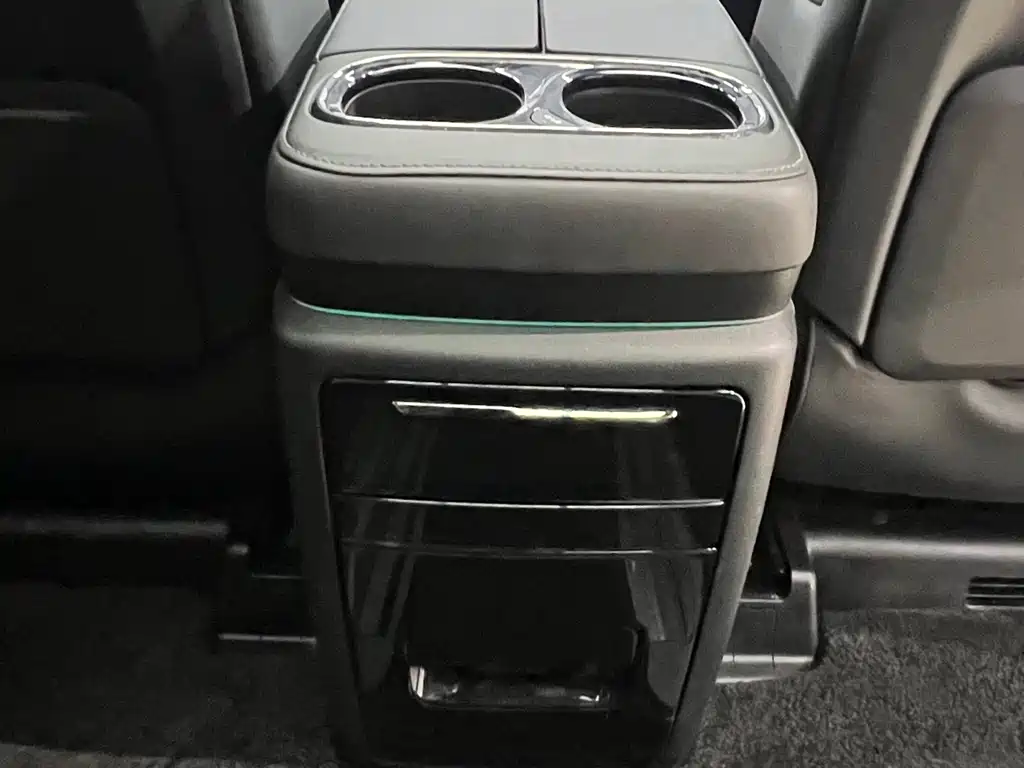 GAC Motor Trumpchi M8 — миниатюра 18