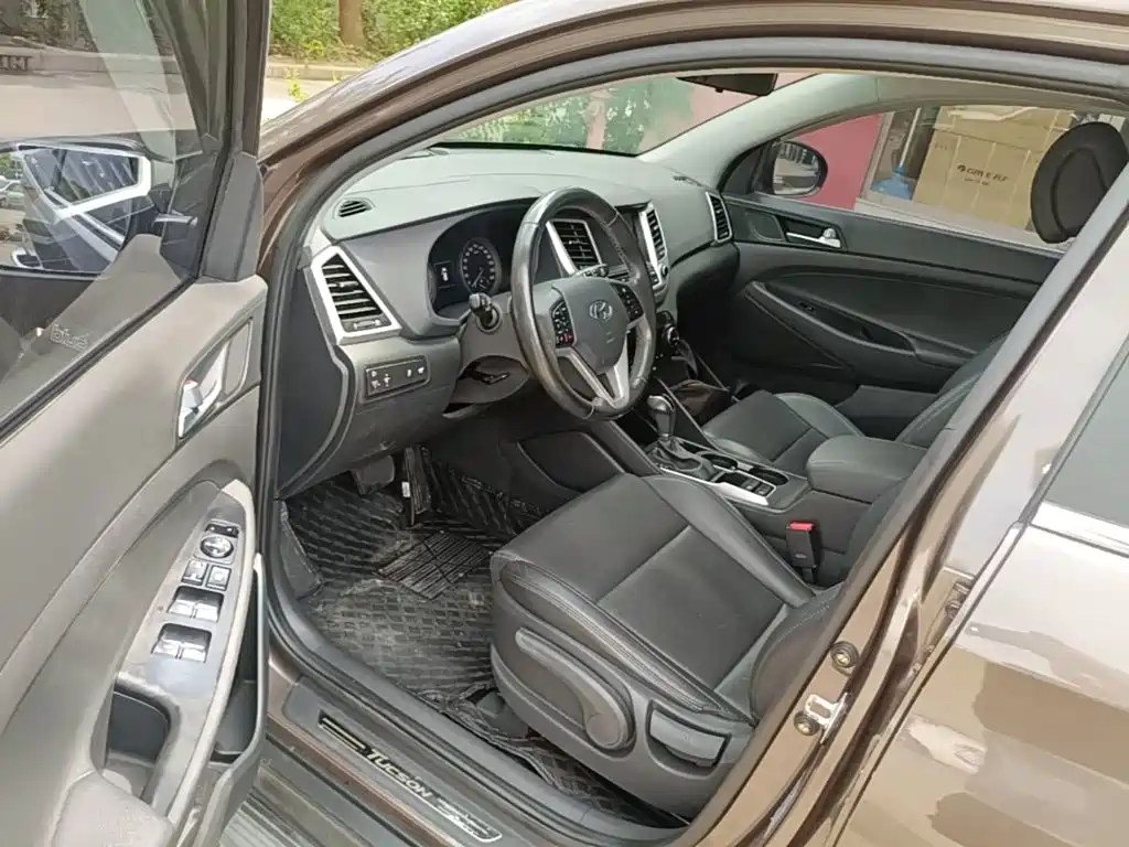 Hyundai Tucson — миниатюра 16