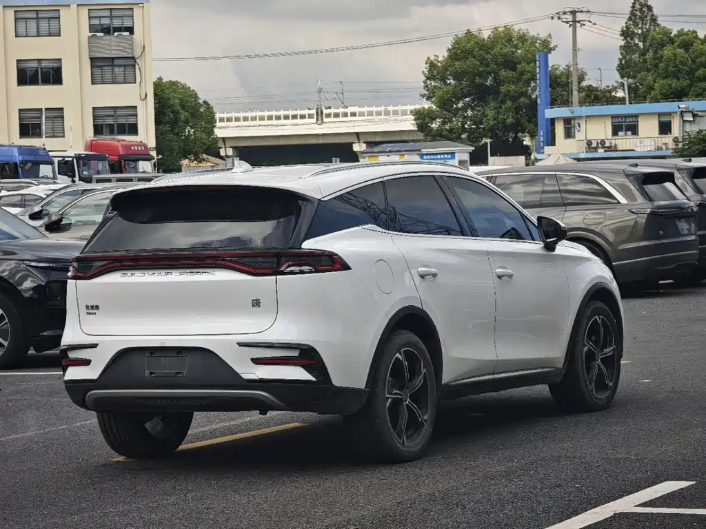 BYD Tang New Energy — миниатюра 6