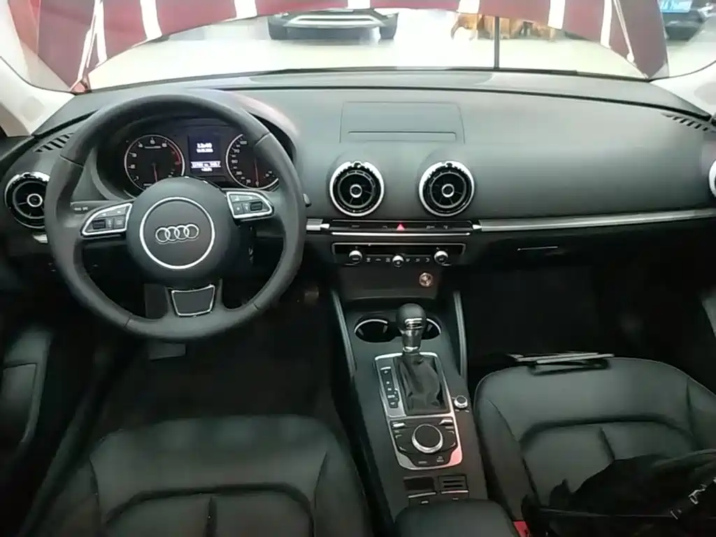 Audi A3 — миниатюра 10