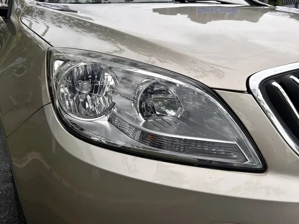 Buick Excelle — миниатюра 15