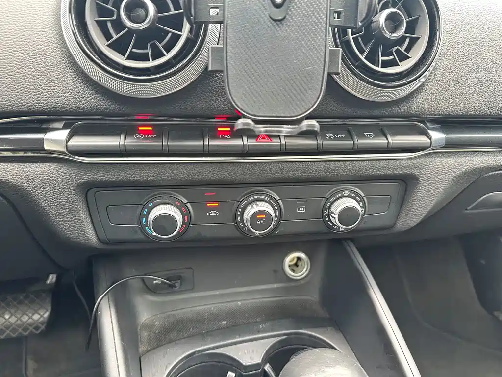 Audi A3 — миниатюра 18