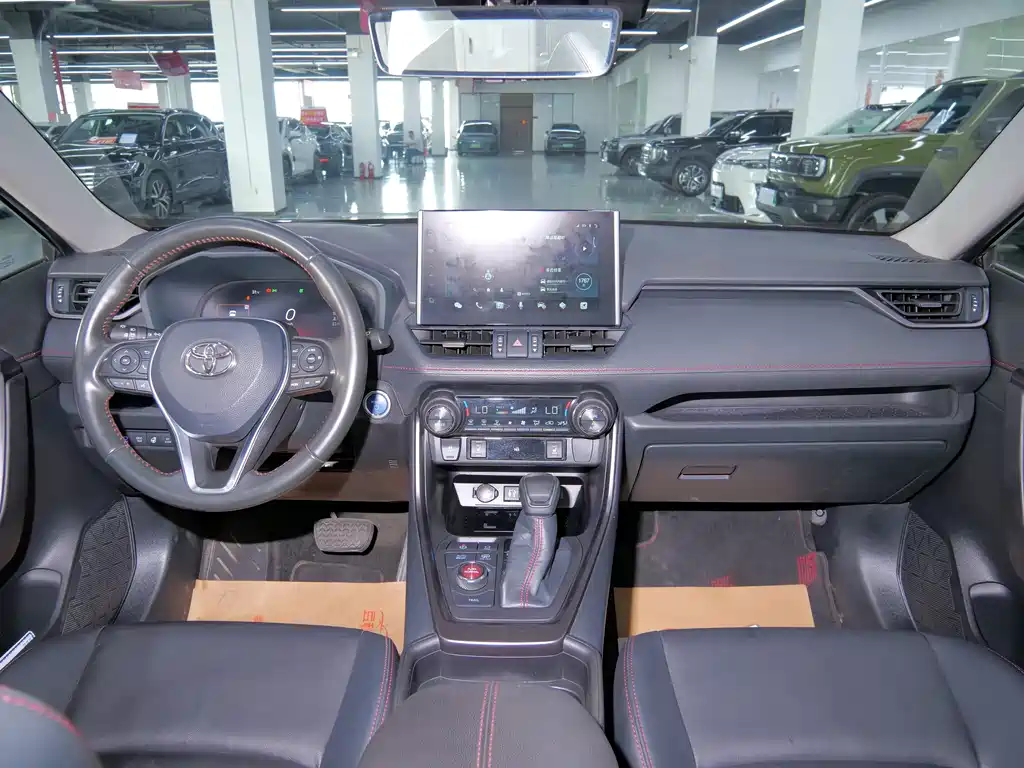 Toyota Wildlander New Energy — миниатюра 15