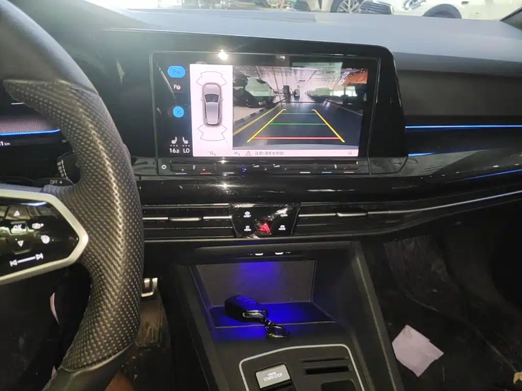 Volkswagen Golf — миниатюра 13