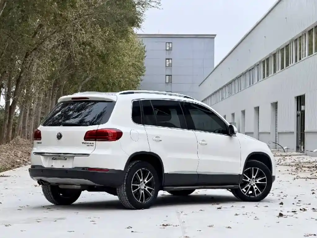 Volkswagen Tiguan — миниатюра 8