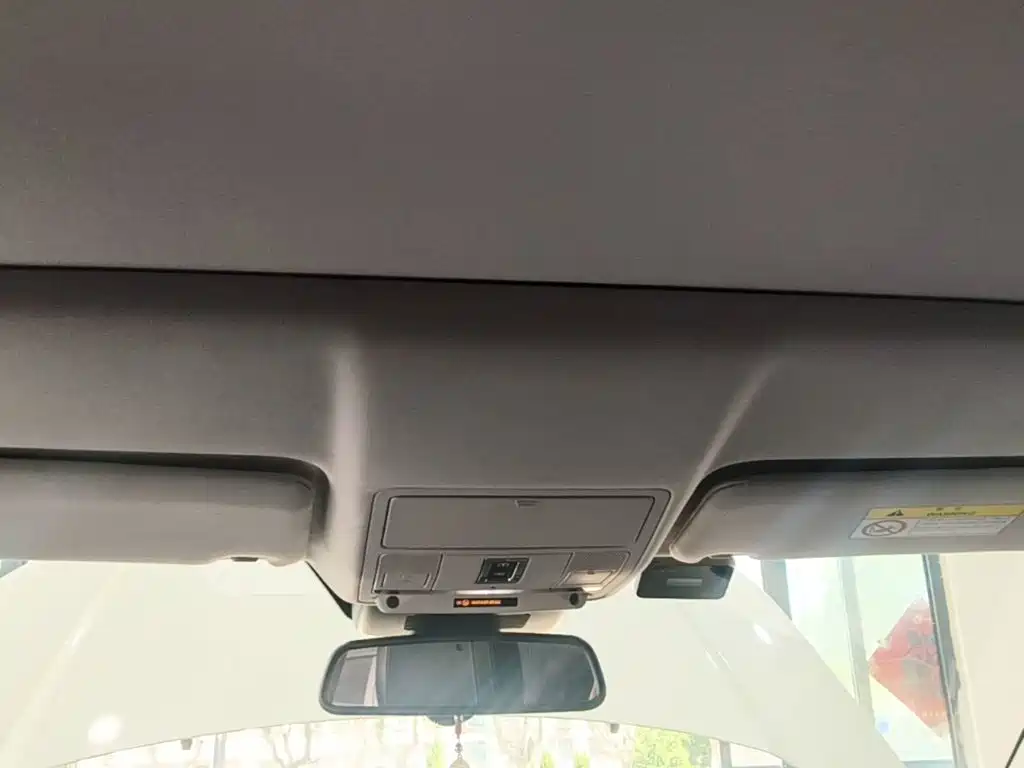 Land Rover Evoque — миниатюра 18