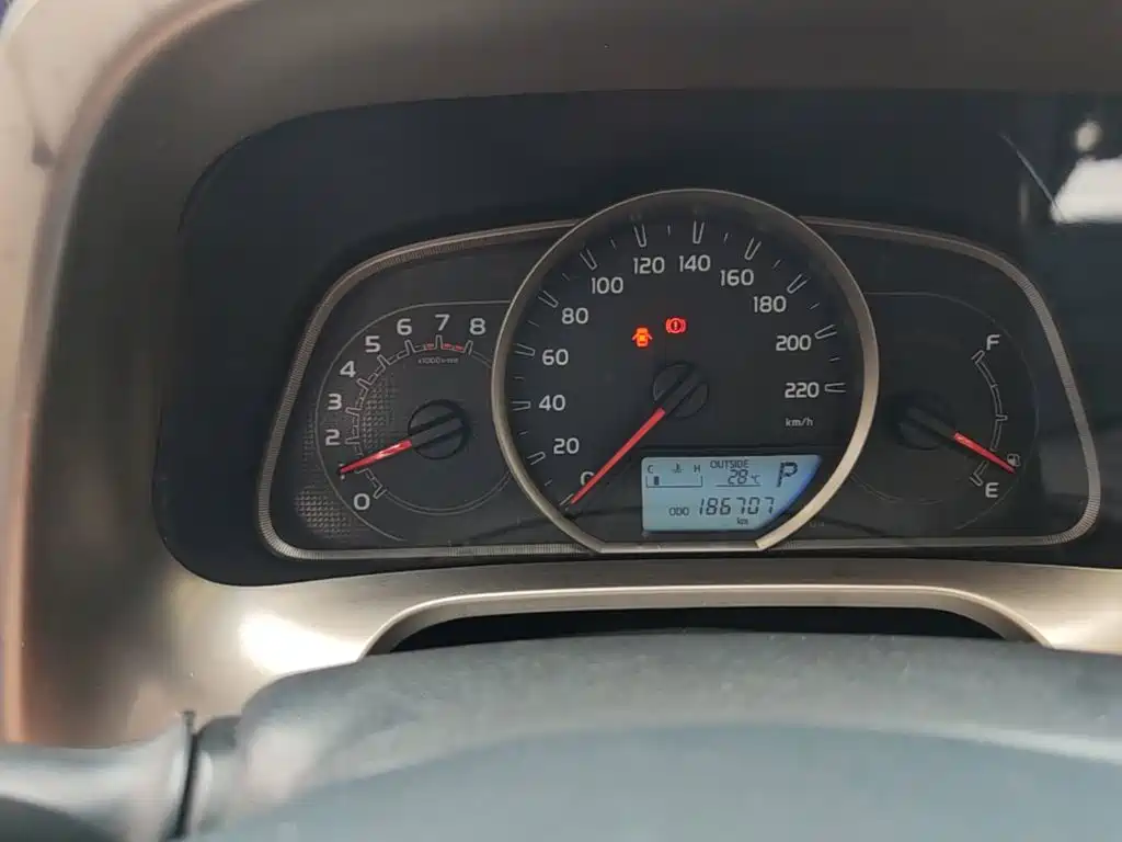Toyota RAV4 — миниатюра 12
