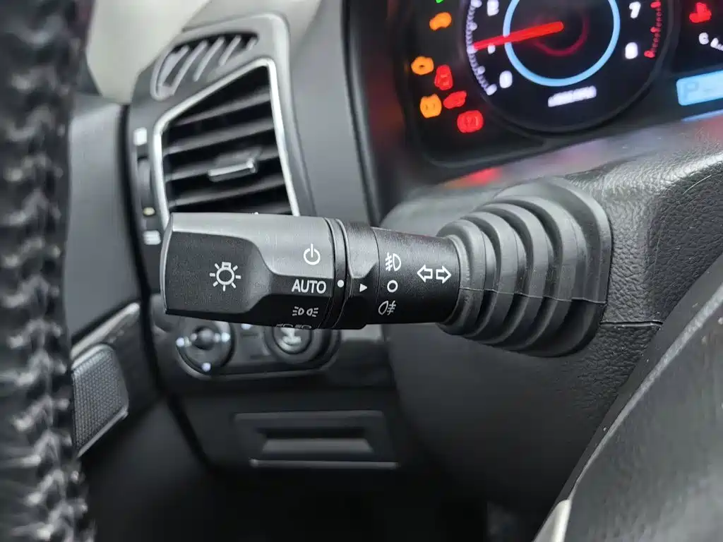Chevrolet Captiva — миниатюра 21