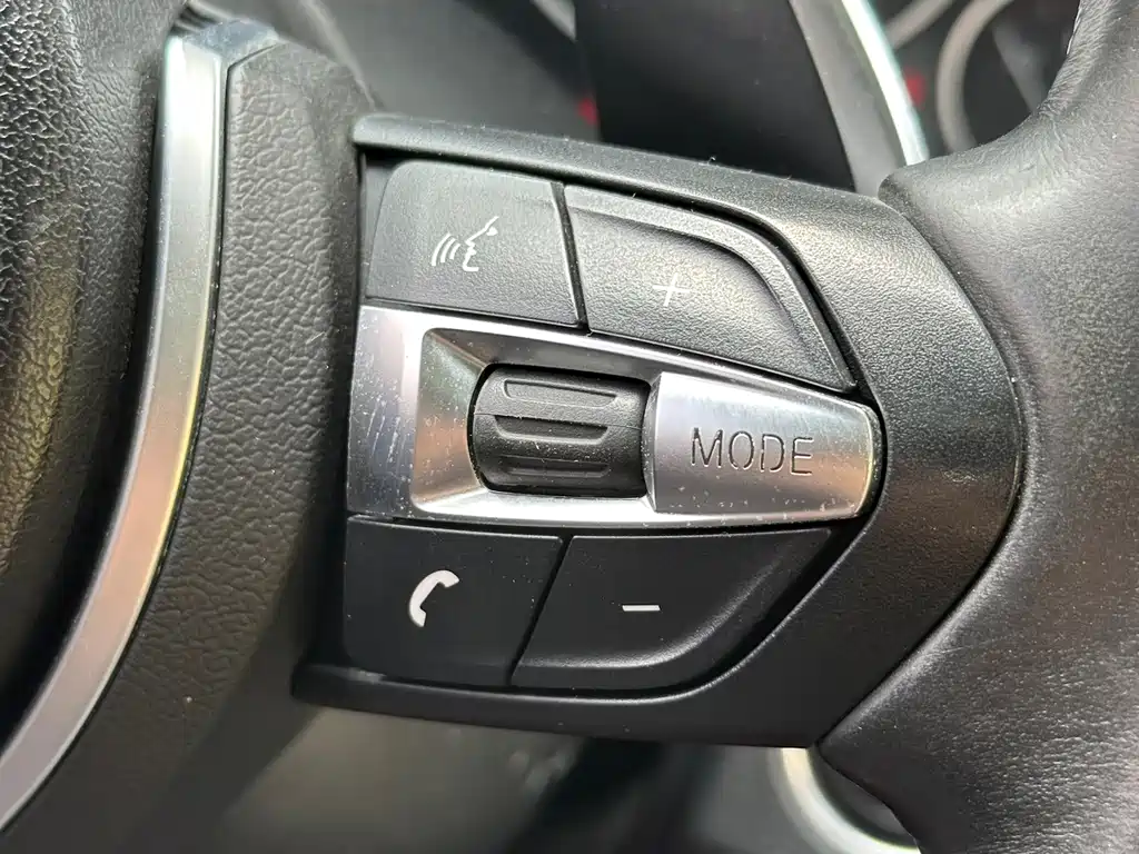 BMW 3 Series — миниатюра 14