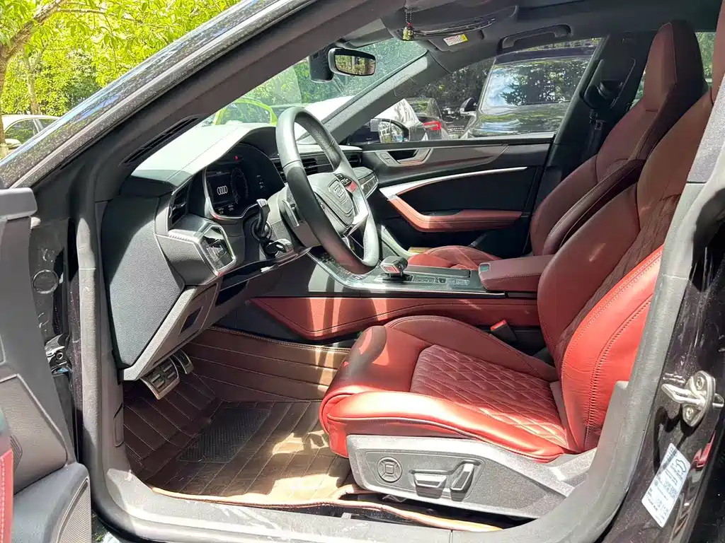 Audi A7L — миниатюра 6