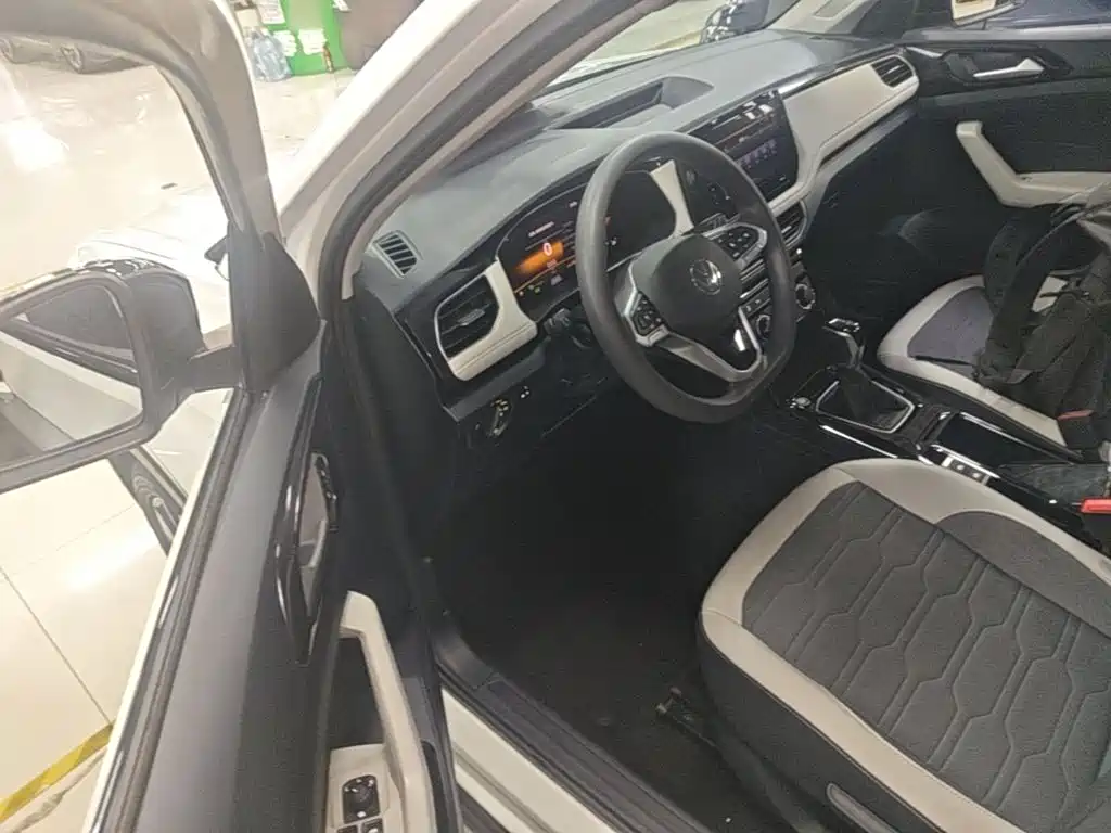 Volkswagen Tharu — миниатюра 16