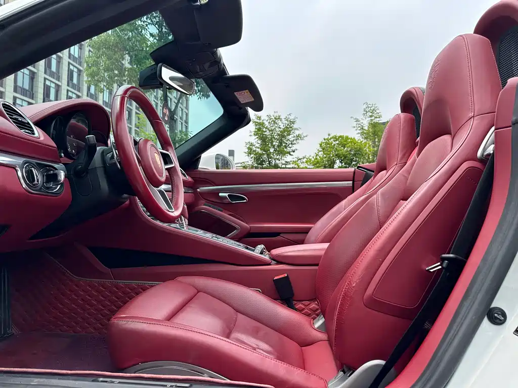 Porsche 718 2022 Boxster 2.0T