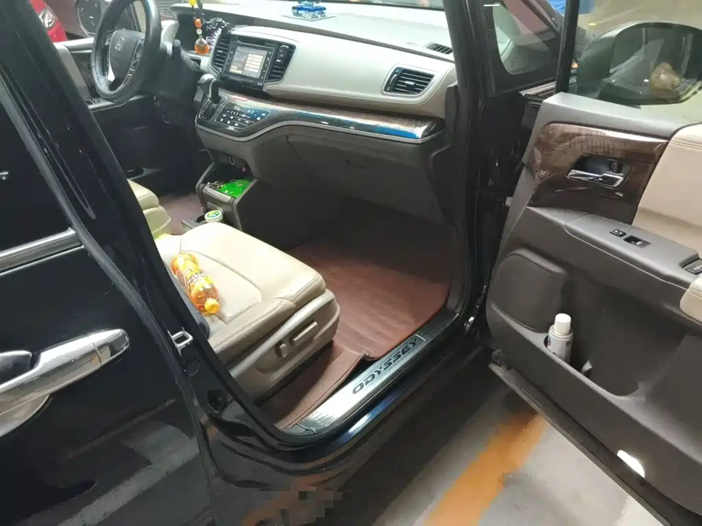 Honda Odyssey — фотографии объявления, Фото 20