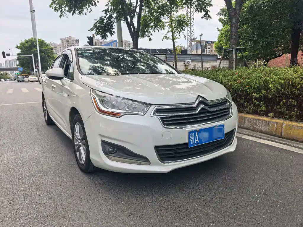 Citroen C4L — миниатюра 3