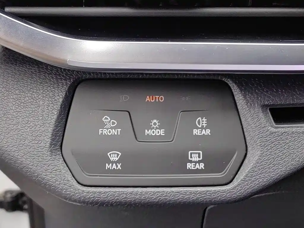 Volkswagen ID.4 Crozz — миниатюра 21