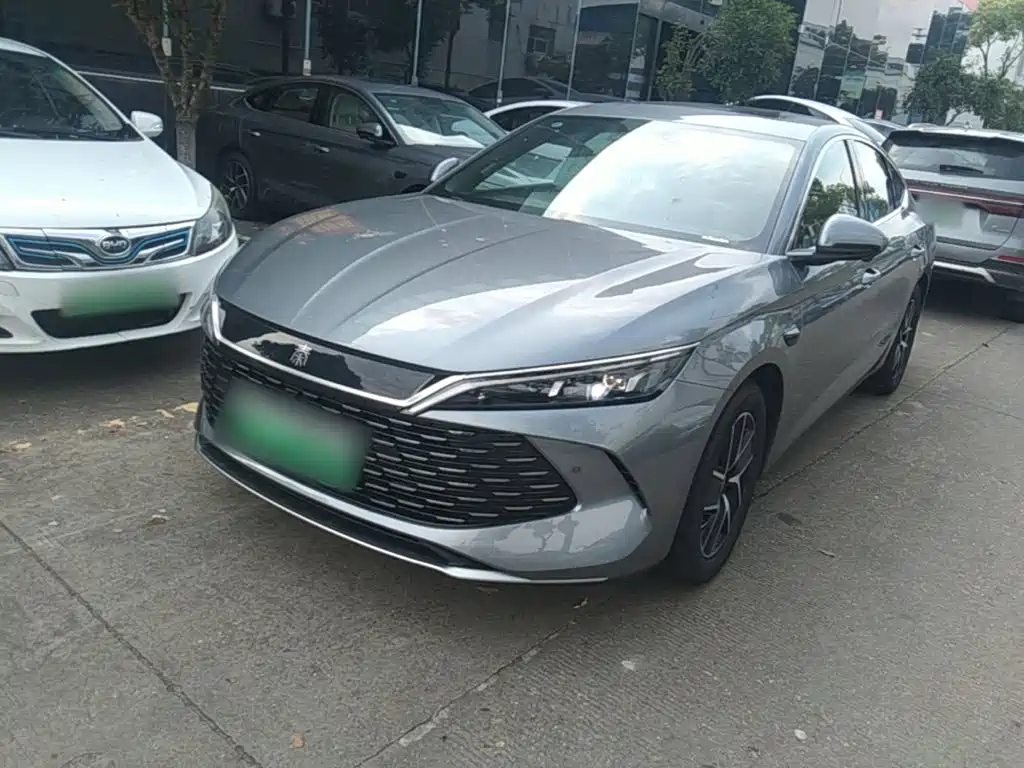 BYD Qin L L 2025 DM-i Smart Drive 120KM