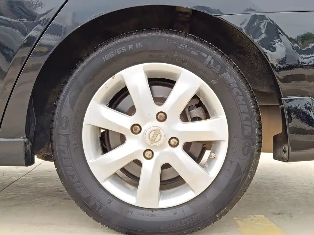 Nissan Sylphy — миниатюра 11