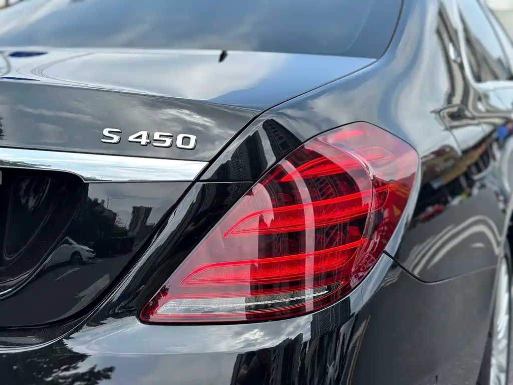 Mercedes-Benz S-Class — миниатюра 27