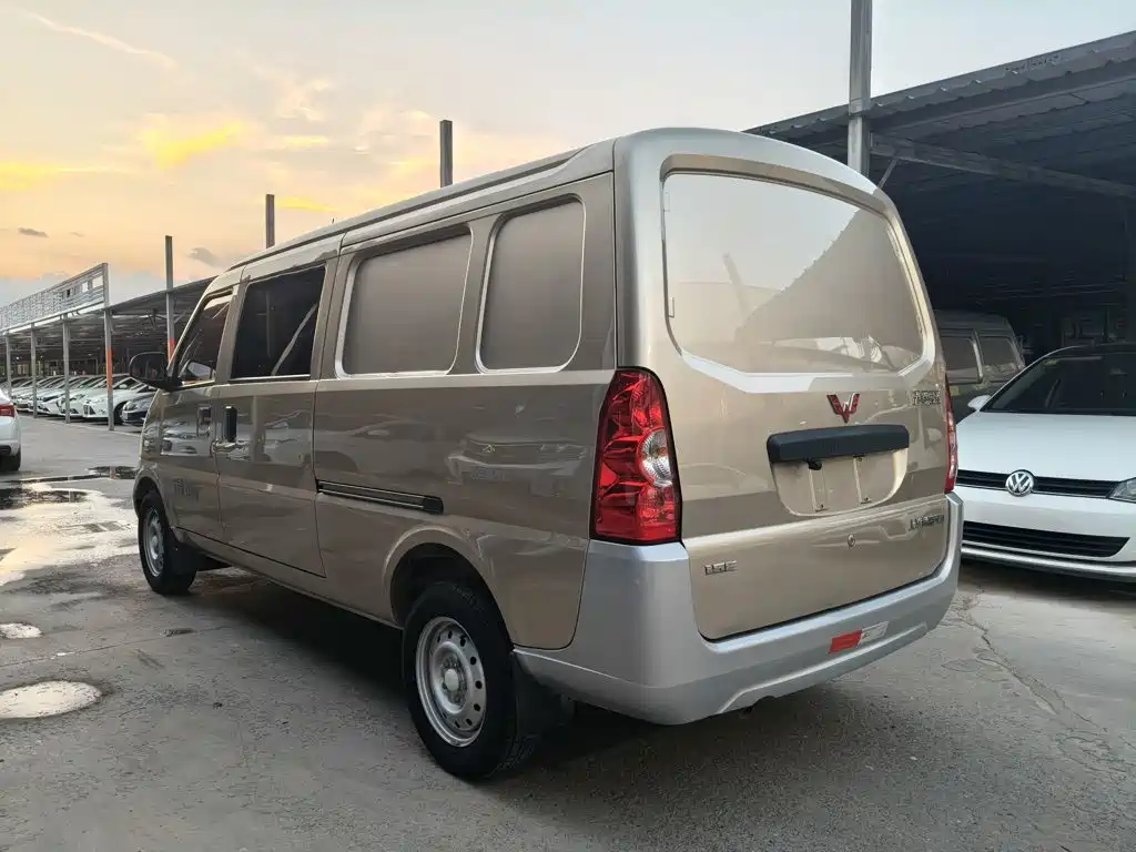 Wuling Rongguang — миниатюра 24