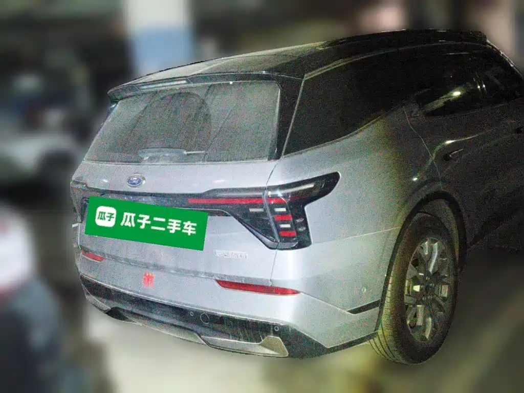 Ford Edge — миниатюра 5