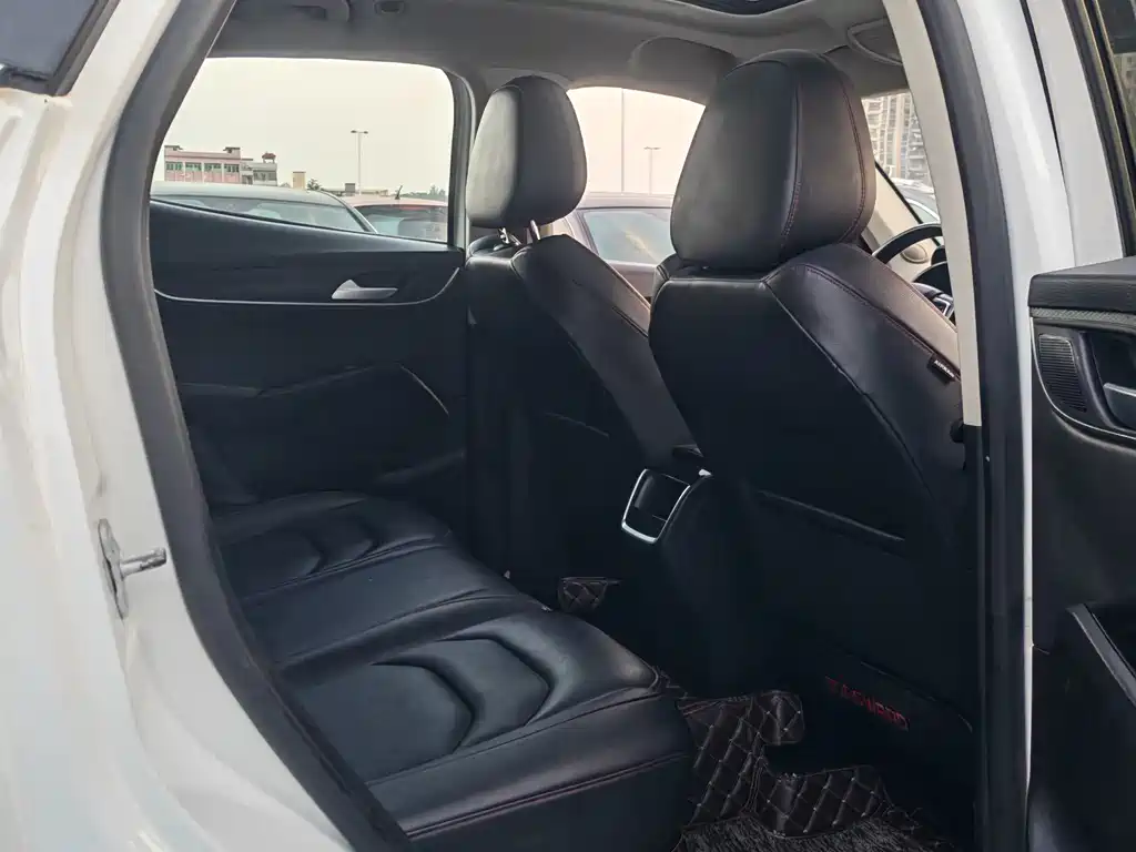Borgward BX5 — миниатюра 7