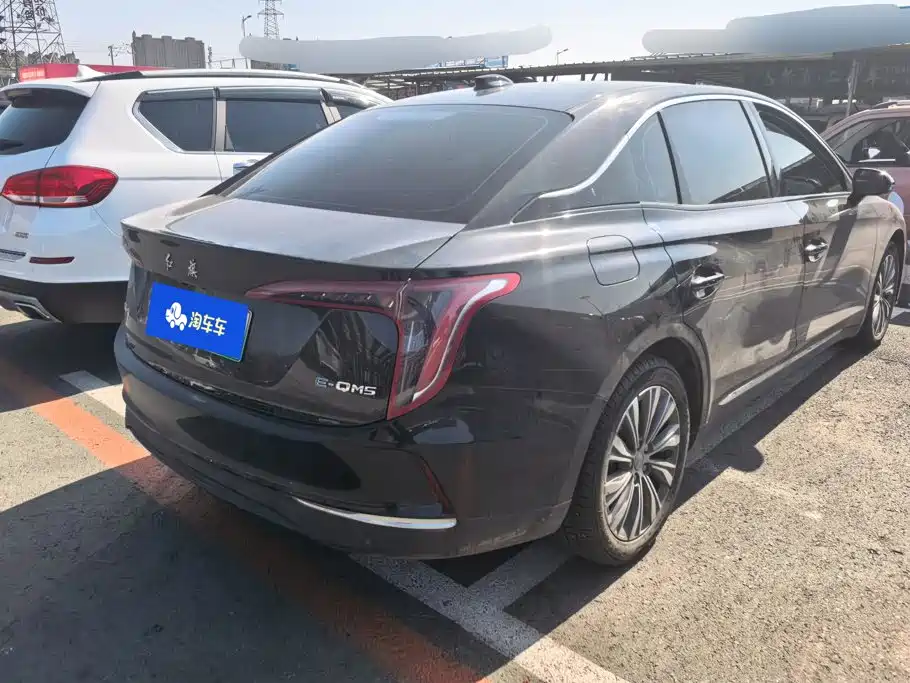 Hongqi Hongqi E-QM5 — миниатюра 3