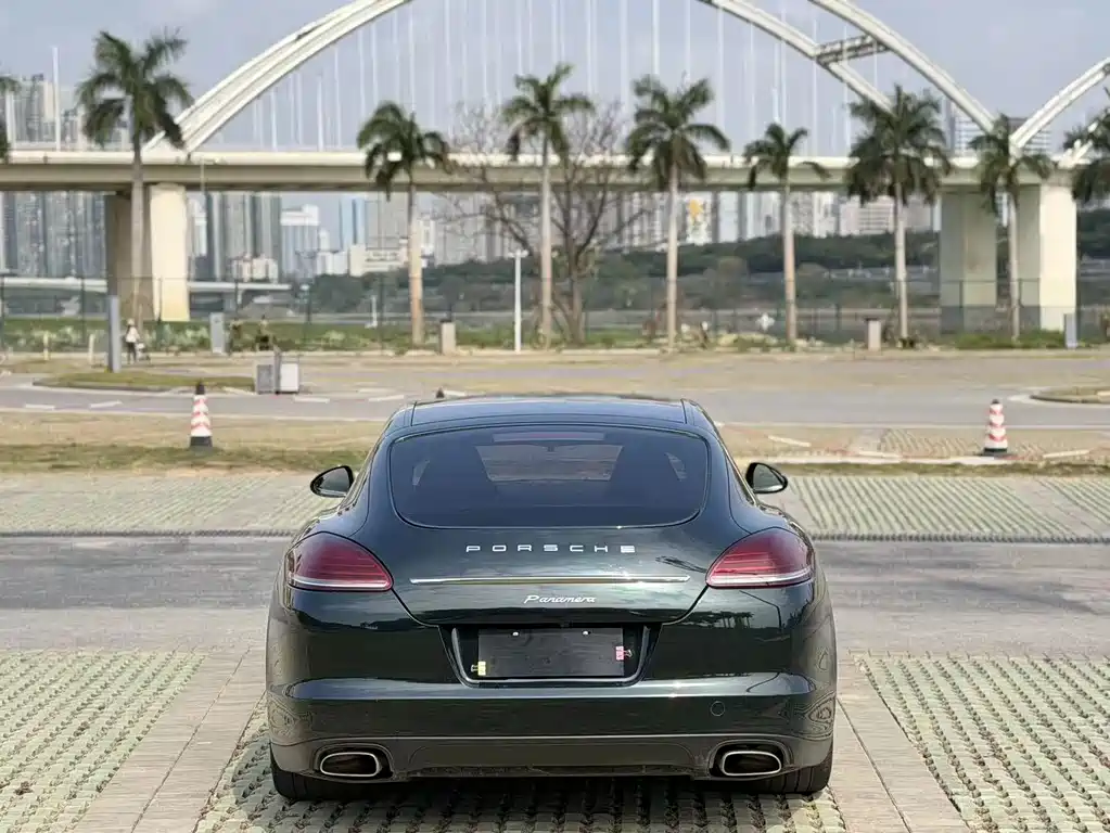 Porsche Panamera — миниатюра 5