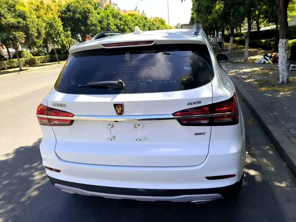 Roewe RX5 — миниатюра 6