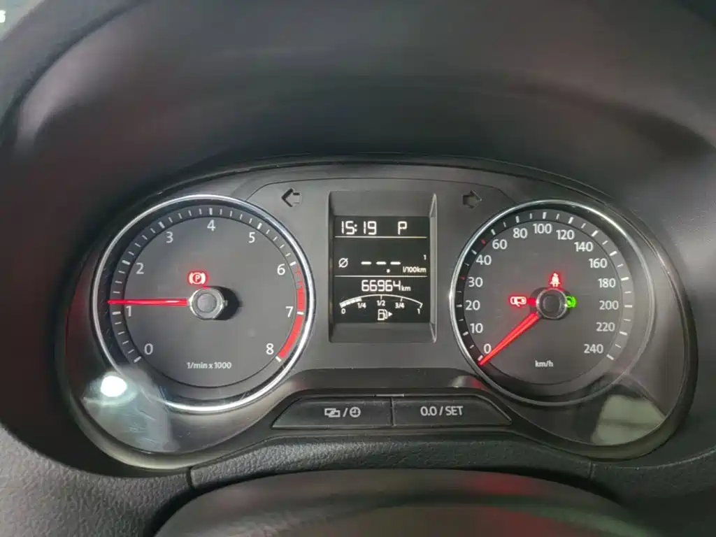 Volkswagen Polo — миниатюра 12