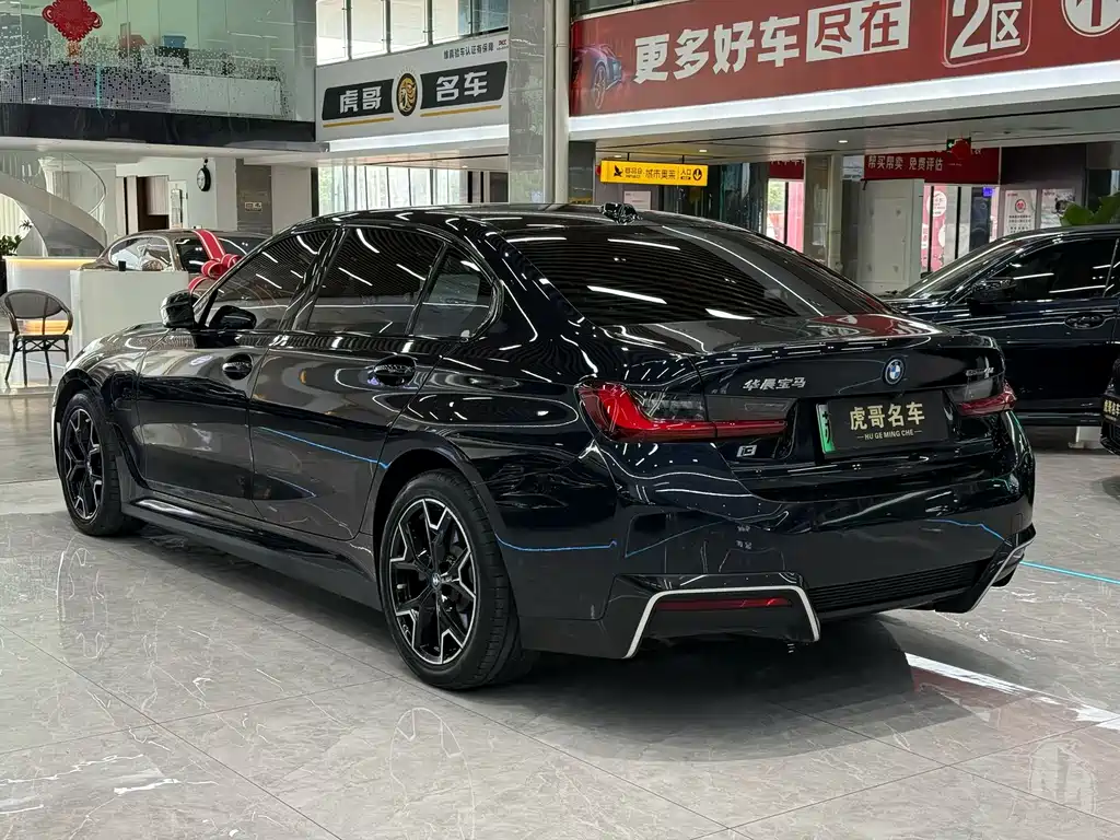 BMW i3 — миниатюра 9