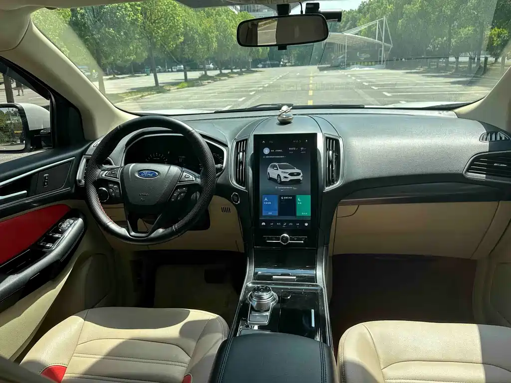 Ford Edge — миниатюра 3
