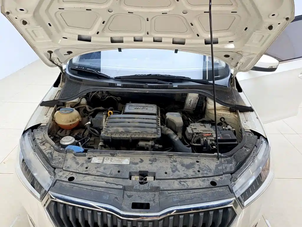 Skoda Rapid Spaceback — миниатюра 20