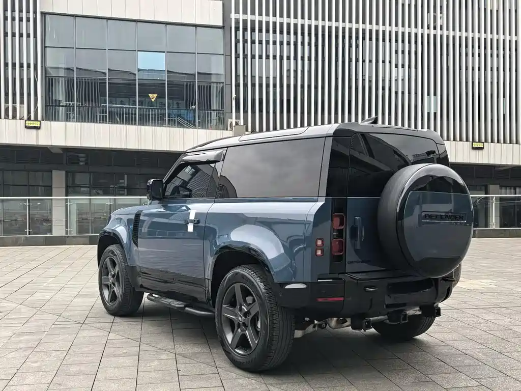 Land Rover Land Rover Defender 2022 90 2.0T P300 X-DYNAMIC HSE