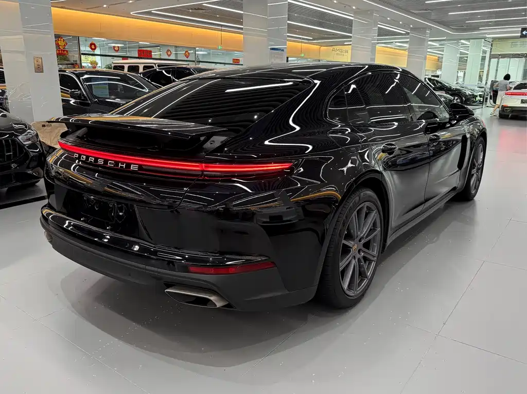 Porsche Panamera — миниатюра 6