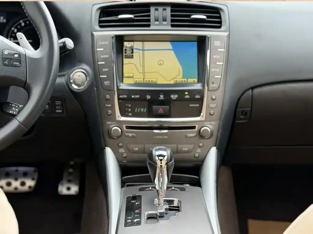 Lexus IS — миниатюра 16