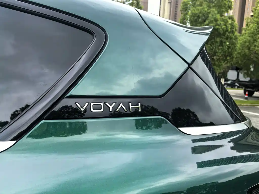 VOYAH FREE — миниатюра 21
