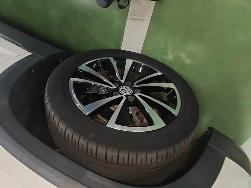 Volkswagen Tharu — миниатюра 23