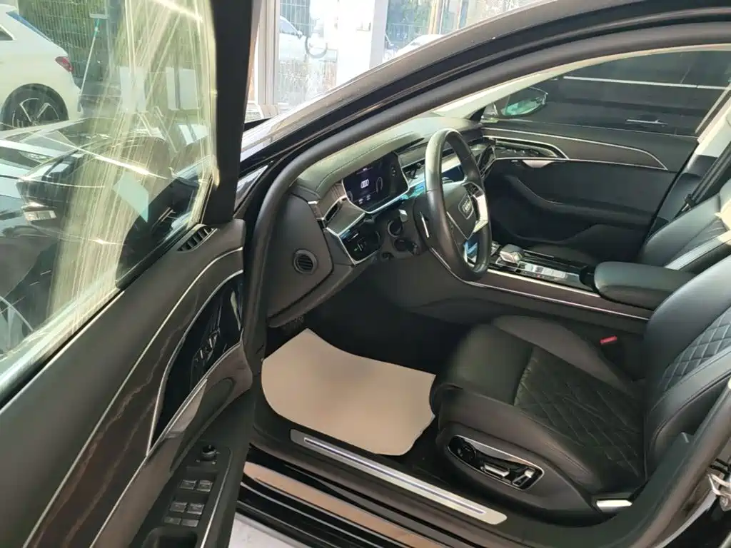 Audi A8 — миниатюра 16