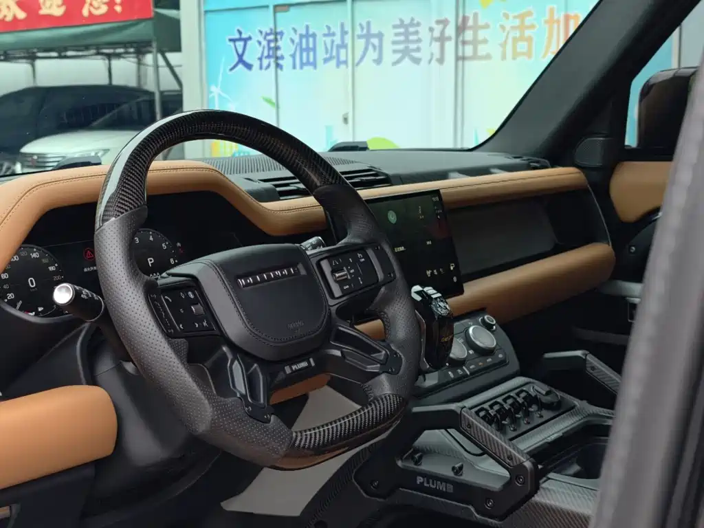 Land Rover Defender — миниатюра 5