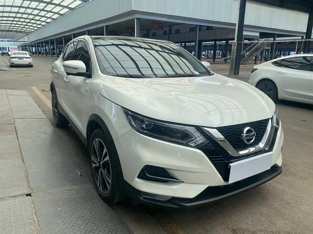Nissan Qashqai — миниатюра 3