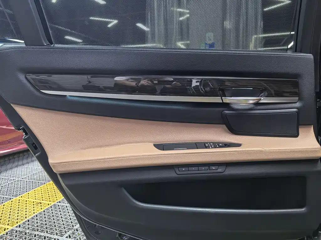 BMW 7 Series 7 2009 740Li Luxury
