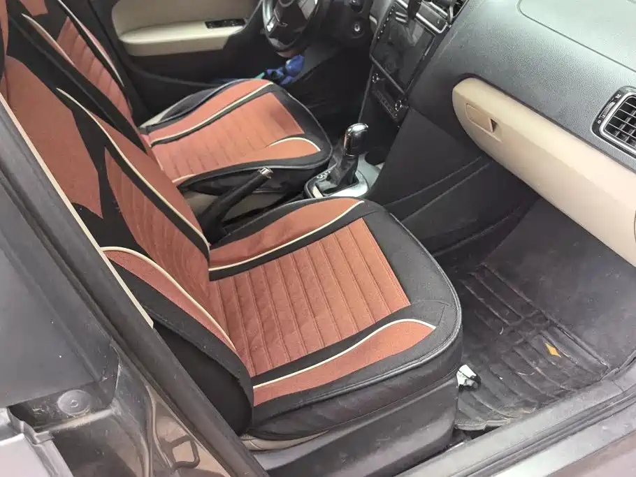 Volkswagen Polo — миниатюра 8