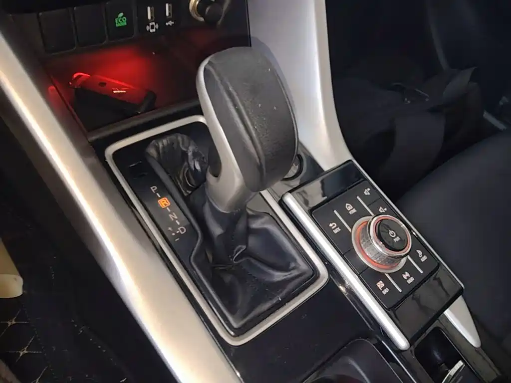 Mitsubishi Eclipse Cross — миниатюра 14