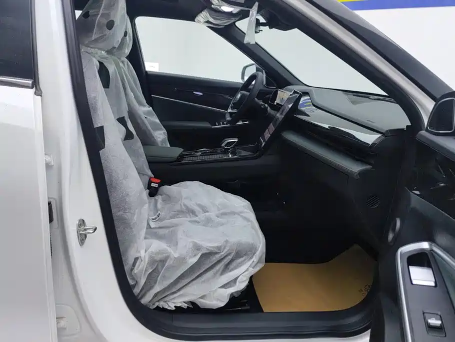 Geely Boyue — миниатюра 8