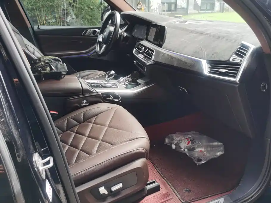 BMW X5 — миниатюра 8